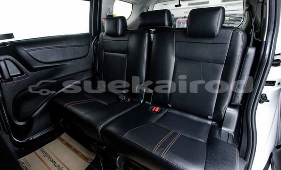 Buy Used Toyota Sienta White Car in Bangkok in Bangkok Buy Used Toyota Sienta White Car in Bangkok in Bangkok