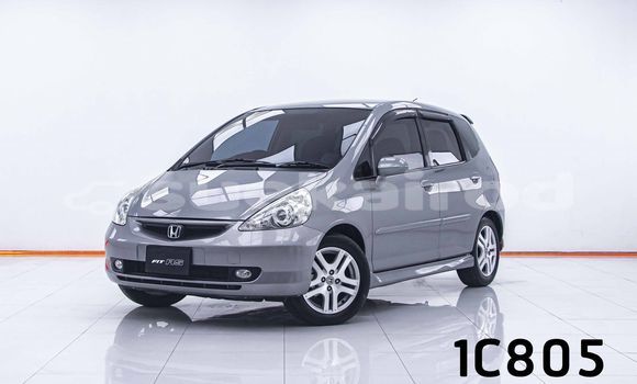 ซื้อ รถมือสอง Honda Jazz อื่น ๆ รถยนต์ ใน %{เมือง} ใน กรุงเทพมหานคร