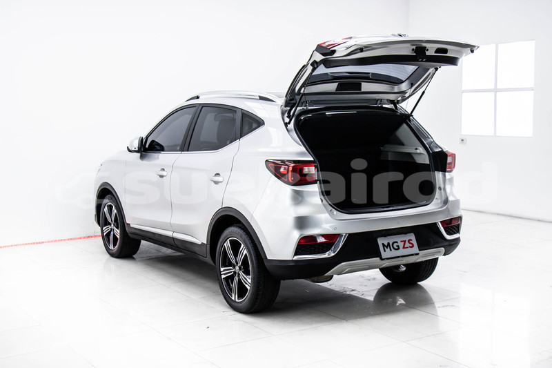 Big with watermark mg zs bangkok bangkok 74759