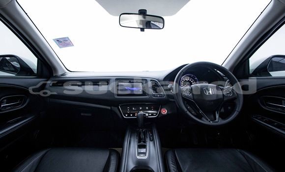 ซื้อ รถมือสอง Honda HR-V ขาว รถยนต์ ใน %{เมือง} ใน กรุงเทพมหานคร ซื้อ รถมือสอง Honda HR-V ขาว รถยนต์ ใน %{เมือง} ใน กรุงเทพมหานคร