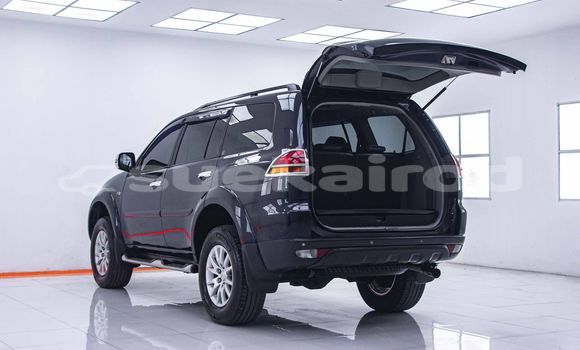 Buy Used Mitsubishi Pajero Blue Car in Bangkok in Bangkok Buy Used Mitsubishi Pajero Blue Car in Bangkok in Bangkok