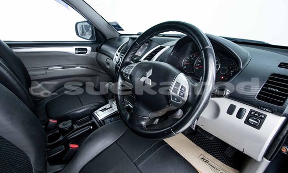 Buy Used Mitsubishi Pajero Blue Car in Bangkok in Bangkok Buy Used Mitsubishi Pajero Blue Car in Bangkok in Bangkok