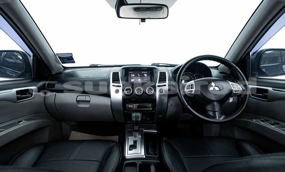 Buy Used Mitsubishi Pajero Blue Car in Bangkok in Bangkok Buy Used Mitsubishi Pajero Blue Car in Bangkok in Bangkok