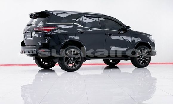 ซื้อ รถมือสอง Toyota Fortuner สีดำ รถยนต์ ใน %{เมือง} ใน กรุงเทพมหานคร ซื้อ รถมือสอง Toyota Fortuner สีดำ รถยนต์ ใน %{เมือง} ใน กรุงเทพมหานคร