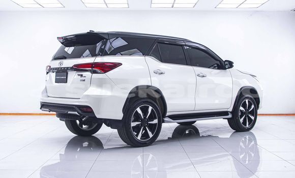 ซื้อ รถมือสอง Toyota Fortuner ขาว รถยนต์ ใน %{เมือง} ใน กรุงเทพมหานคร ซื้อ รถมือสอง Toyota Fortuner ขาว รถยนต์ ใน %{เมือง} ใน กรุงเทพมหานคร