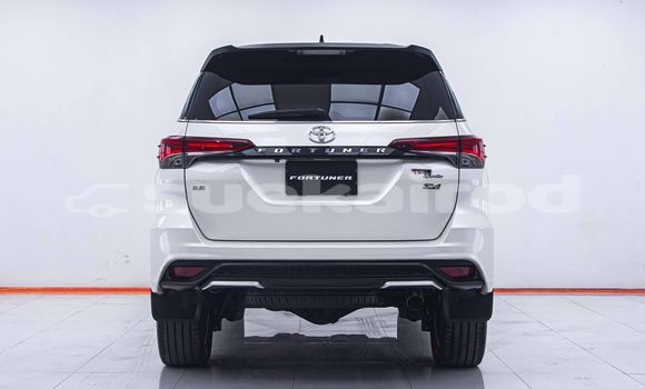 ซื้อ รถมือสอง Toyota Fortuner ขาว รถยนต์ ใน %{เมือง} ใน กรุงเทพมหานคร ซื้อ รถมือสอง Toyota Fortuner ขาว รถยนต์ ใน %{เมือง} ใน กรุงเทพมหานคร