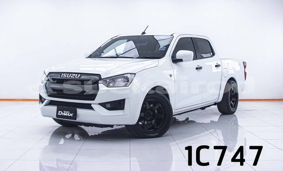 Buy Used Isuzu D-Max White Car in Bangkok in Bangkok