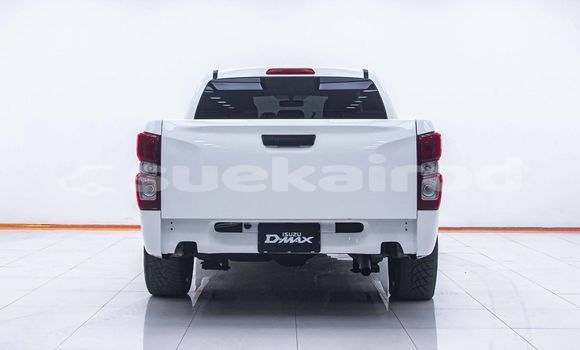 ซื้อ รถมือสอง Isuzu D-Max ขาว รถยนต์ ใน %{เมือง} ใน กรุงเทพมหานคร ซื้อ รถมือสอง Isuzu D-Max ขาว รถยนต์ ใน %{เมือง} ใน กรุงเทพมหานคร