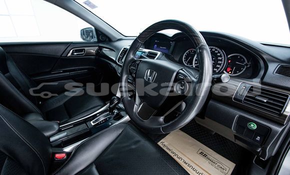 Buy Used Honda Accord Other Car in Bangkok in Bangkok Buy Used Honda Accord Other Car in Bangkok in Bangkok