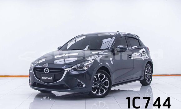 ซื้อ รถมือสอง Mazda 2 อื่น ๆ รถยนต์ ใน %{เมือง} ใน กรุงเทพมหานคร