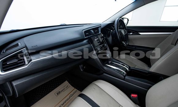 ซื้อ รถมือสอง Honda Civic สีดำ รถยนต์ ใน %{เมือง} ใน กรุงเทพมหานคร ซื้อ รถมือสอง Honda Civic สีดำ รถยนต์ ใน %{เมือง} ใน กรุงเทพมหานคร