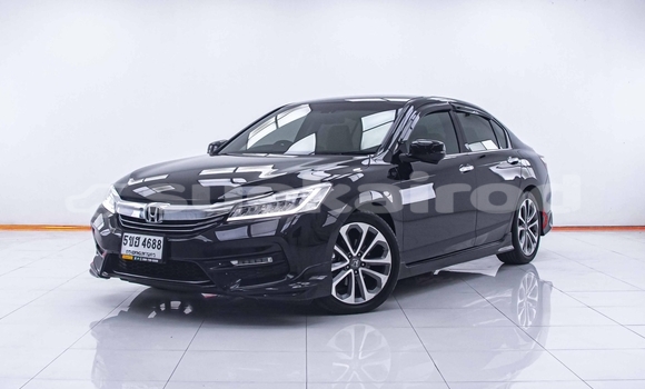 ซื้อ รถมือสอง Honda Accord สีดำ รถยนต์ ใน %{เมือง} ใน กรุงเทพมหานคร