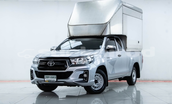 Buy Used Toyota Hiluxe Revo Other Car in Bangkok in Bangkok