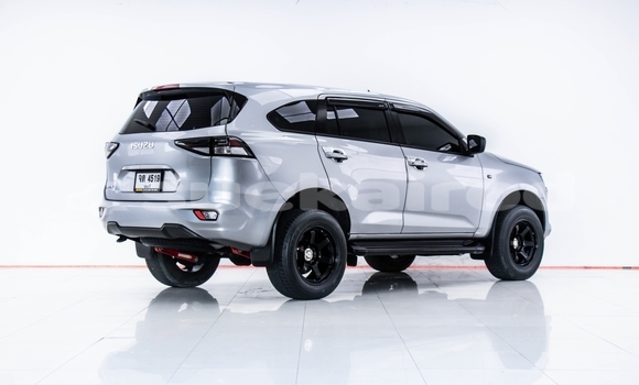 ซื้อ รถมือสอง Isuzu MU-X เงิน รถยนต์ ใน %{เมือง} ใน กรุงเทพมหานคร ซื้อ รถมือสอง Isuzu MU-X เงิน รถยนต์ ใน %{เมือง} ใน กรุงเทพมหานคร