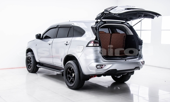 ซื้อ รถมือสอง Isuzu MU-X เงิน รถยนต์ ใน %{เมือง} ใน กรุงเทพมหานคร ซื้อ รถมือสอง Isuzu MU-X เงิน รถยนต์ ใน %{เมือง} ใน กรุงเทพมหานคร