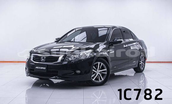 ซื้อ รถมือสอง Honda Accord สีดำ รถยนต์ ใน %{เมือง} ใน กรุงเทพมหานคร