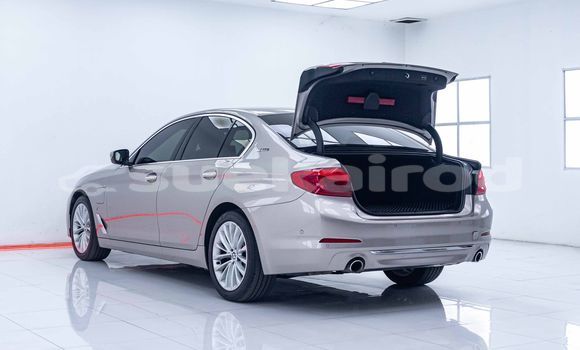 ซื้อ รถมือสอง BMW 5–Series สีน้ำตาล รถยนต์ ใน %{เมือง} ใน กรุงเทพมหานคร ซื้อ รถมือสอง BMW 5–Series สีน้ำตาล รถยนต์ ใน %{เมือง} ใน กรุงเทพมหานคร
