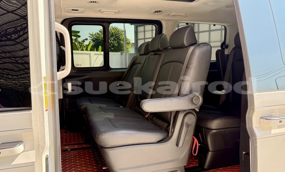 ซื้อ รถมือสอง Hyundai Starex ขาว รถยนต์ ใน %{เมือง} ใน กรุงเทพมหานคร ซื้อ รถมือสอง Hyundai Starex ขาว รถยนต์ ใน %{เมือง} ใน กรุงเทพมหานคร