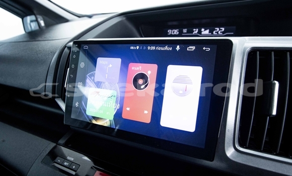 Buy Used Honda Stepwgn White Car in Bangkok in Bangkok Buy Used Honda Stepwgn White Car in Bangkok in Bangkok