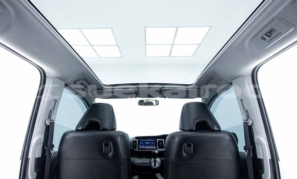 Buy Used Honda Stepwgn White Car in Bangkok in Bangkok Buy Used Honda Stepwgn White Car in Bangkok in Bangkok