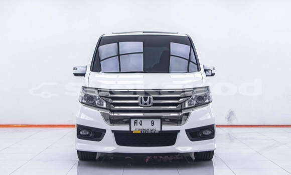 Buy Used Honda Stepwgn White Car in Bangkok in Bangkok Buy Used Honda Stepwgn White Car in Bangkok in Bangkok
