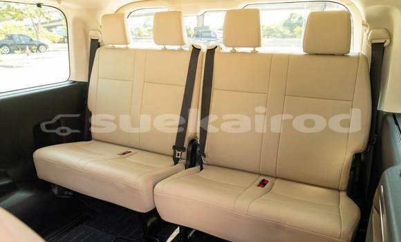 Buy Used Toyota Matrix Black Car in Bangkok in Bangkok Buy Used Toyota Matrix Black Car in Bangkok in Bangkok