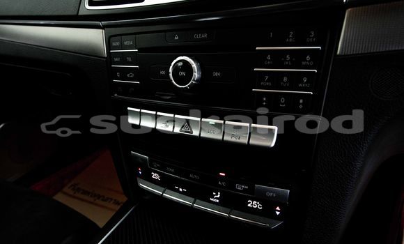 ซื้อ รถมือสอง Mercedes-Benz E-Classe สีดำ รถยนต์ ใน %{เมือง} ใน กรุงเทพมหานคร ซื้อ รถมือสอง Mercedes-Benz E-Classe สีดำ รถยนต์ ใน %{เมือง} ใน กรุงเทพมหานคร