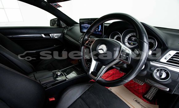 ซื้อ รถมือสอง Mercedes-Benz E-Classe สีดำ รถยนต์ ใน %{เมือง} ใน กรุงเทพมหานคร ซื้อ รถมือสอง Mercedes-Benz E-Classe สีดำ รถยนต์ ใน %{เมือง} ใน กรุงเทพมหานคร