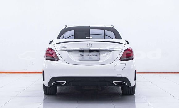 Buy Used Mercedes-Benz C-Classe White Car in Bangkok in Bangkok Buy Used Mercedes-Benz C-Classe White Car in Bangkok in Bangkok