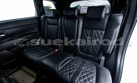 Buy Used Mitsubishi Outlander White Car in Bangkok in Bangkok Buy Used Mitsubishi Outlander White Car in Bangkok in Bangkok