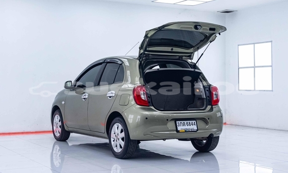 Buy Used Nissan March Green Car in Bangkok in Bangkok Buy Used Nissan March Green Car in Bangkok in Bangkok