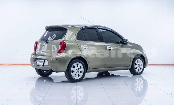 Buy Used Nissan March Green Car in Bangkok in Bangkok Buy Used Nissan March Green Car in Bangkok in Bangkok