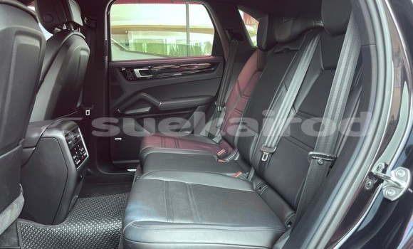 ซื้อ รถมือสอง Porsche Cayenne สีดำ รถยนต์ ใน %{เมือง} ใน กรุงเทพมหานคร ซื้อ รถมือสอง Porsche Cayenne สีดำ รถยนต์ ใน %{เมือง} ใน กรุงเทพมหานคร