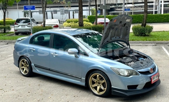 Buy Used Honda Civic Silver Car in Bangkok in Bangkok Buy Used Honda Civic Silver Car in Bangkok in Bangkok