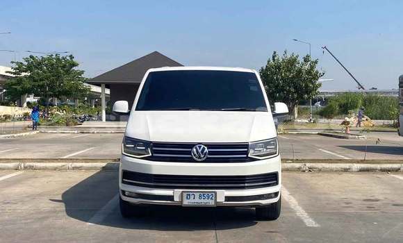Buy Used Volkswagen Caravelle White Car in Bangkok in Bangkok Buy Used Volkswagen Caravelle White Car in Bangkok in Bangkok