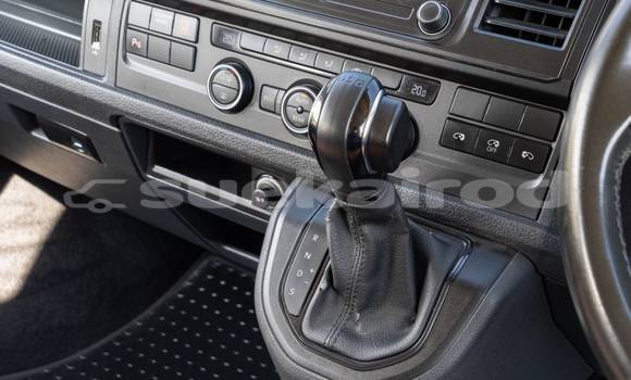 Buy Used Volkswagen Caravelle White Car in Bangkok in Bangkok Buy Used Volkswagen Caravelle White Car in Bangkok in Bangkok