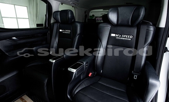 Buy Used Toyota Alphard White Car in Bangkok in Bangkok Buy Used Toyota Alphard White Car in Bangkok in Bangkok