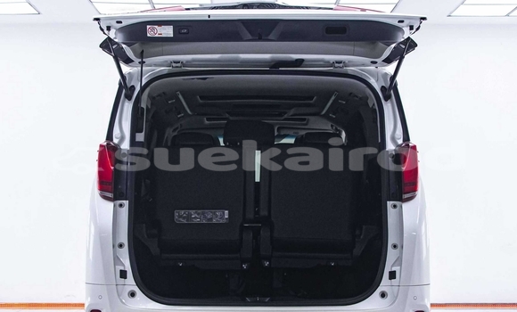 Buy Used Toyota Alphard White Car in Bangkok in Bangkok Buy Used Toyota Alphard White Car in Bangkok in Bangkok