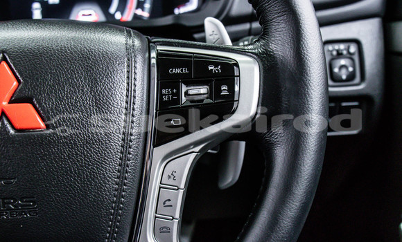 ซื้อ รถมือสอง Mitsubishi Pajero Sport สีดำ รถยนต์ ใน %{เมือง} ใน กรุงเทพมหานคร ซื้อ รถมือสอง Mitsubishi Pajero Sport สีดำ รถยนต์ ใน %{เมือง} ใน กรุงเทพมหานคร