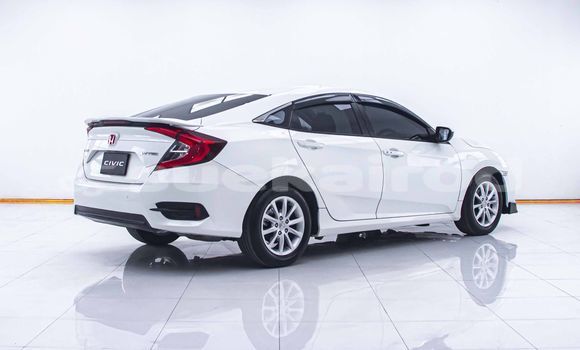 ซื้อ รถมือสอง Honda Civic ขาว รถยนต์ ใน %{เมือง} ใน กรุงเทพมหานคร ซื้อ รถมือสอง Honda Civic ขาว รถยนต์ ใน %{เมือง} ใน กรุงเทพมหานคร