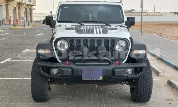 Buy Used Jeep Wrangler White Car in Bangkok in Bangkok Buy Used Jeep Wrangler White Car in Bangkok in Bangkok