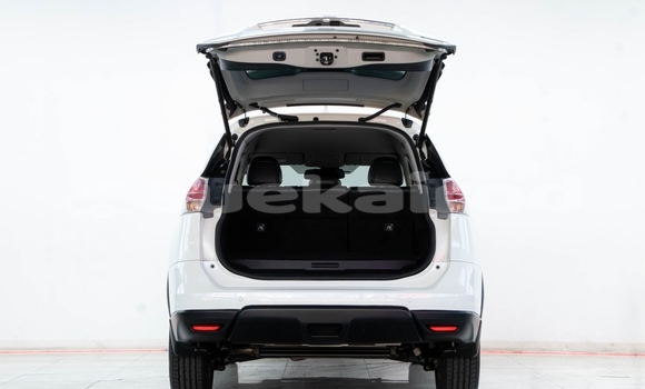 Buy Used Nissan X-Trail White Car in Bangkok in Bangkok Buy Used Nissan X-Trail White Car in Bangkok in Bangkok
