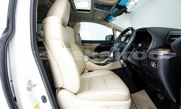 ซื้อ รถมือสอง Toyota Alphard ขาว รถยนต์ ใน %{เมือง} ใน กรุงเทพมหานคร ซื้อ รถมือสอง Toyota Alphard ขาว รถยนต์ ใน %{เมือง} ใน กรุงเทพมหานคร