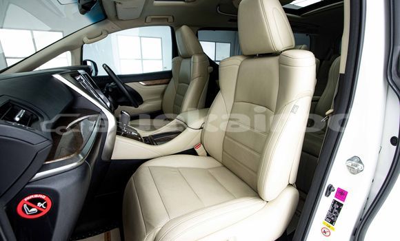 ซื้อ รถมือสอง Toyota Alphard ขาว รถยนต์ ใน %{เมือง} ใน กรุงเทพมหานคร ซื้อ รถมือสอง Toyota Alphard ขาว รถยนต์ ใน %{เมือง} ใน กรุงเทพมหานคร