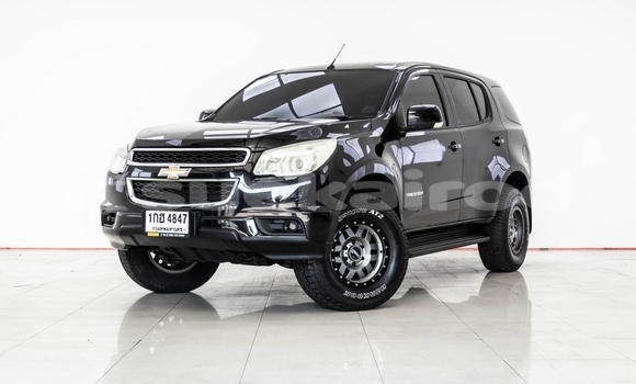 Buy Used Chevrolet TrailBlazer Black Car in Bangkok in Bangkok