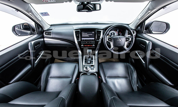 ซื้อ รถมือสอง Mitsubishi Pajero Sport อื่น ๆ รถยนต์ ใน %{เมือง} ใน กรุงเทพมหานคร ซื้อ รถมือสอง Mitsubishi Pajero Sport อื่น ๆ รถยนต์ ใน %{เมือง} ใน กรุงเทพมหานคร