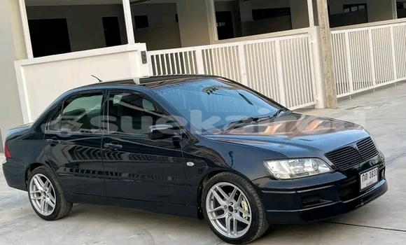 ซื้อ รถมือสอง Mitsubishi Dignity สีดำ รถยนต์ ใน %{เมือง} ใน บุรีรัมย์