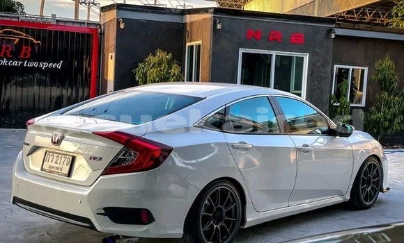 Buy Used Honda Civic White Car in Ang Thong in Ang Thong Buy Used Honda Civic White Car in Ang Thong in Ang Thong