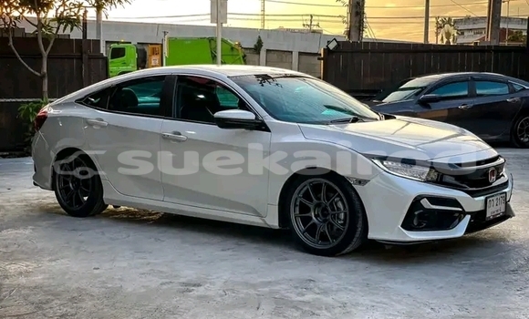 Buy Used Honda Civic White Car in Ang Thong in Ang Thong Buy Used Honda Civic White Car in Ang Thong in Ang Thong