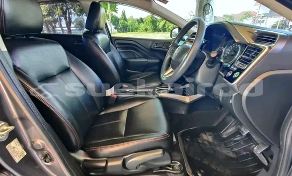 Buy Used Honda City Black Car in Buogkan in Buogkan Buy Used Honda City Black Car in Buogkan in Buogkan